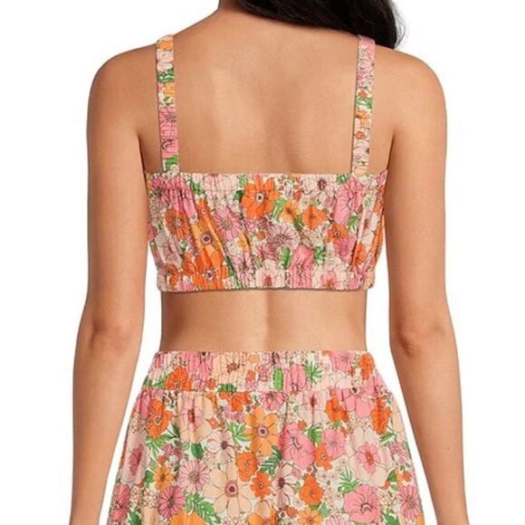 Brielle Woven Floral Square Neck Sleeveless Crop Top - Picture 2 of 3